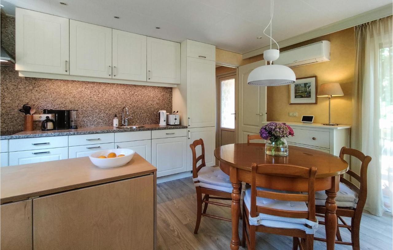 Cozy Home In Vorden With Kitchen Kültér fotó